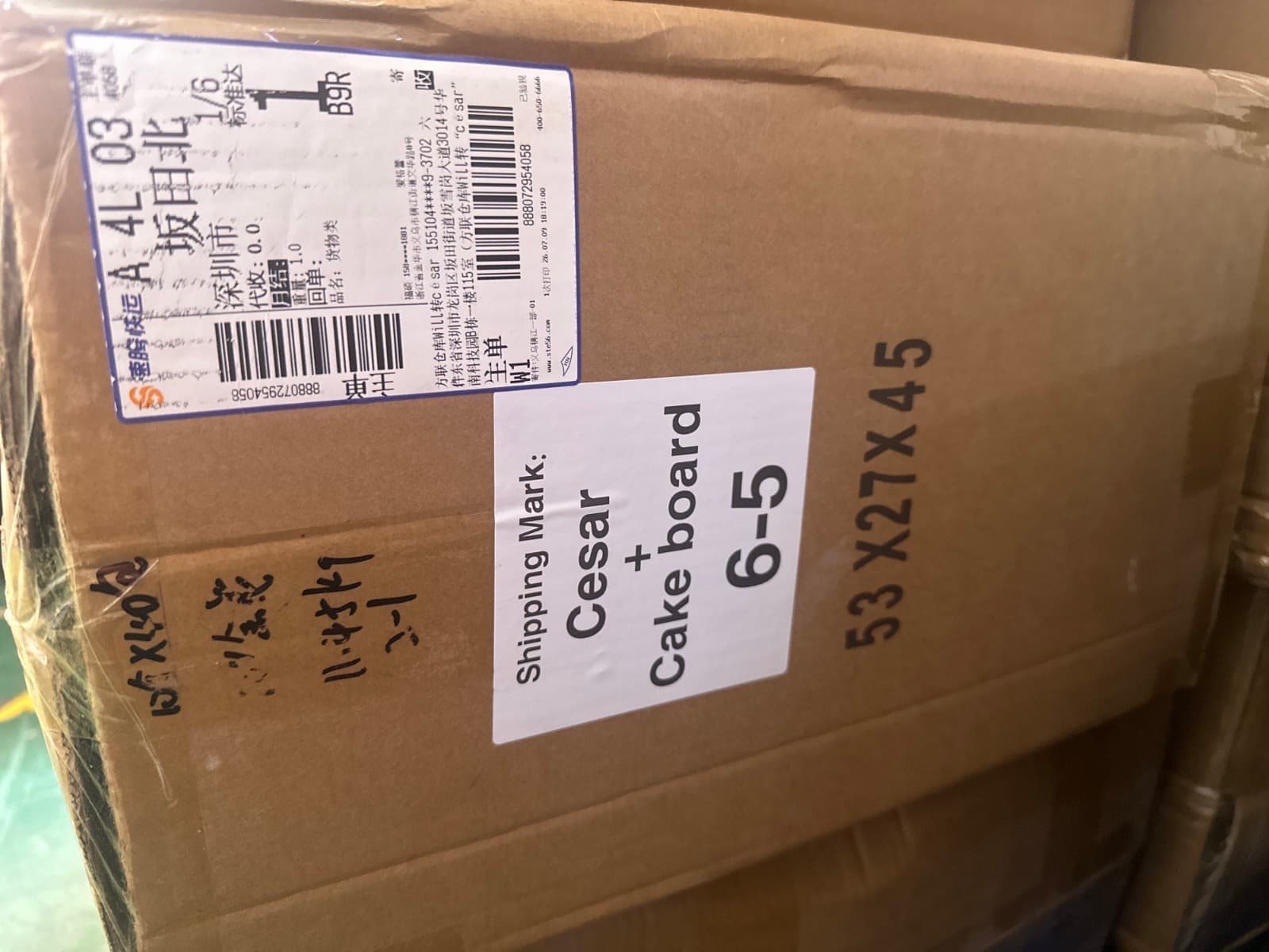 Entrega de productos - Cliente satisfecho